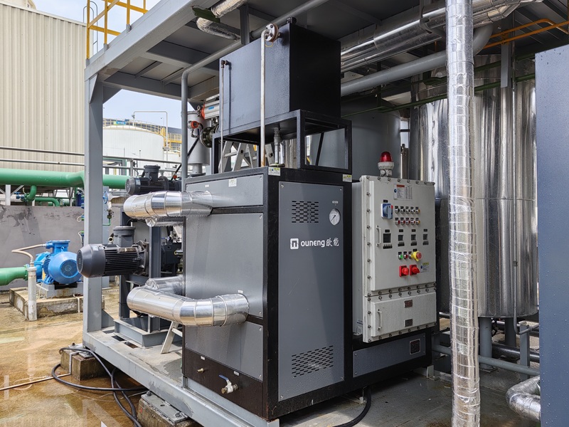 防爆導(dǎo)熱油爐用什么油加熱？