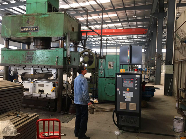 模溫機(jī)廠家哪家專業(yè)，「歐能」13年的專業(yè)給你保障