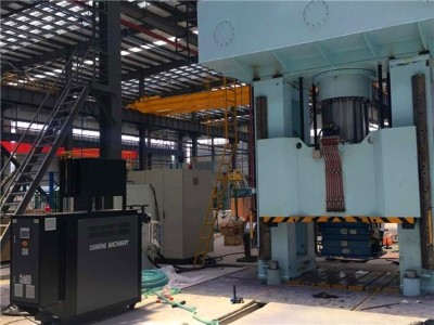 碳纖維成型油溫機「歐能機械」復合材料碳纖維專業(yè)設(shè)計