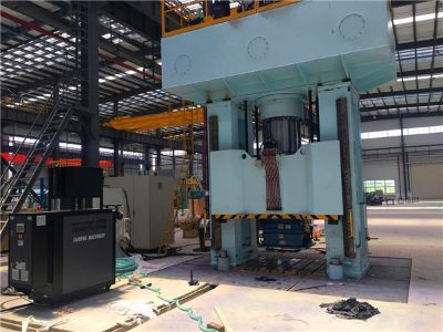 高溫油溫機(jī)在碳纖維成型中控溫作用，問(wèn)「歐能機(jī)械」